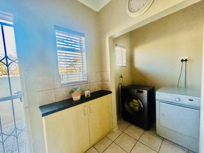 4 Bedroom Property for Sale in Vanderbijlpark SW 1 Gauteng