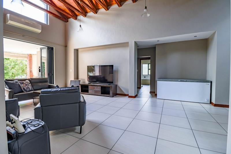 To Let 3 Bedroom Property for Rent in Copperleaf Estate Gauteng