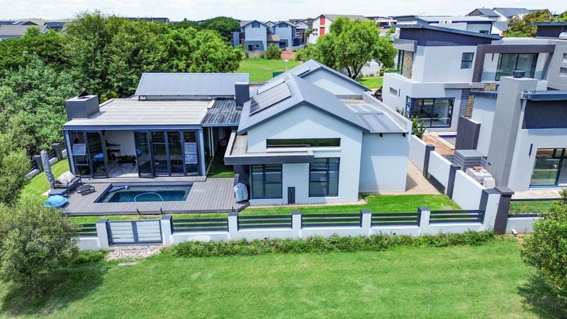 3 Bedroom Property for Sale in Copperleaf Estate Gauteng