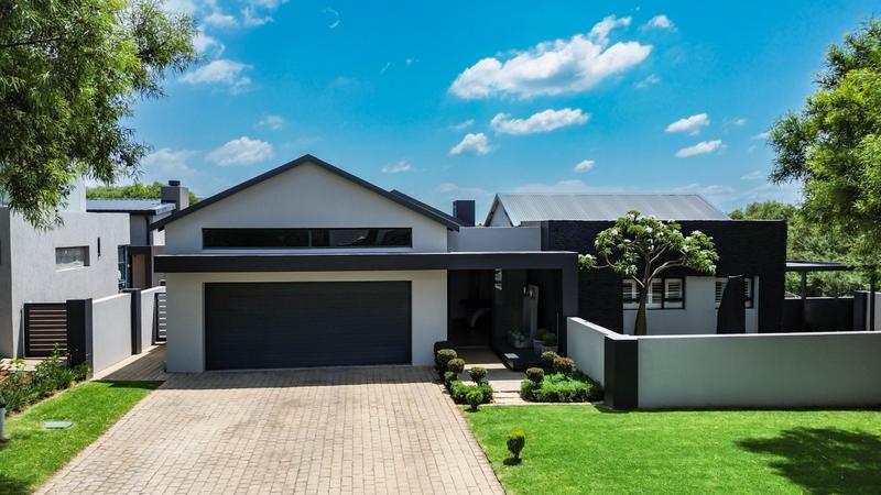 3 Bedroom Property for Sale in Copperleaf Estate Gauteng