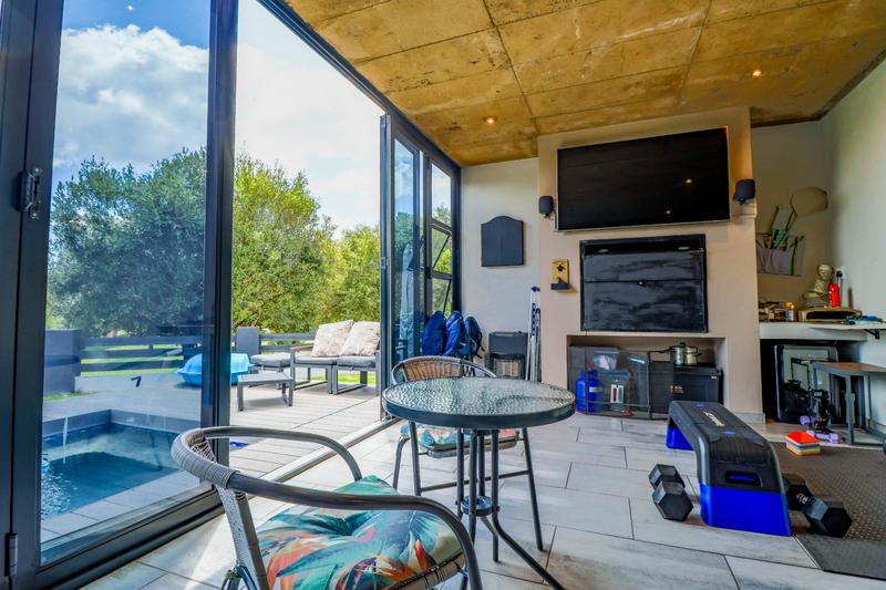 3 Bedroom Property for Sale in Copperleaf Estate Gauteng