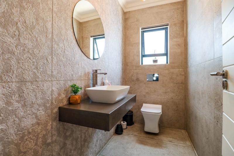 3 Bedroom Property for Sale in Copperleaf Estate Gauteng