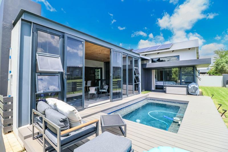 3 Bedroom Property for Sale in Copperleaf Estate Gauteng