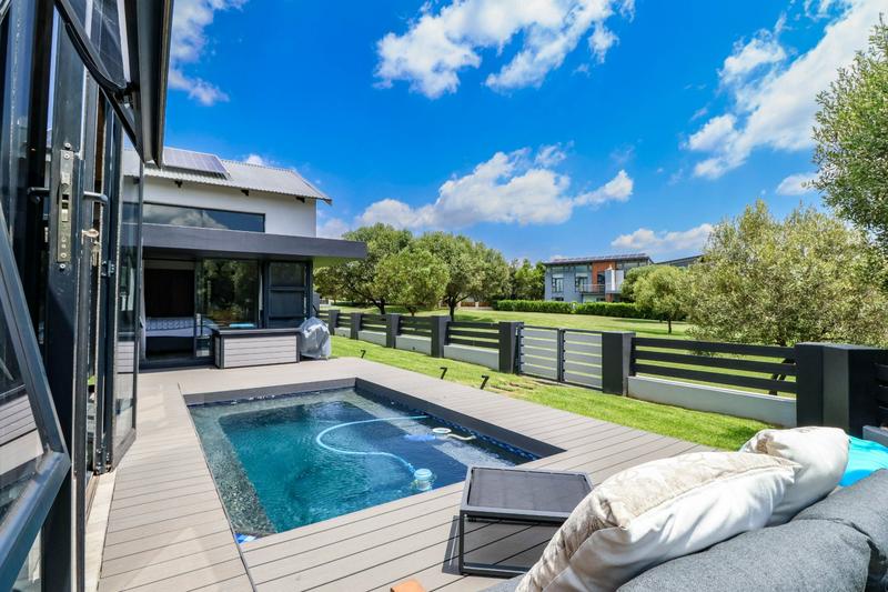 3 Bedroom Property for Sale in Copperleaf Estate Gauteng