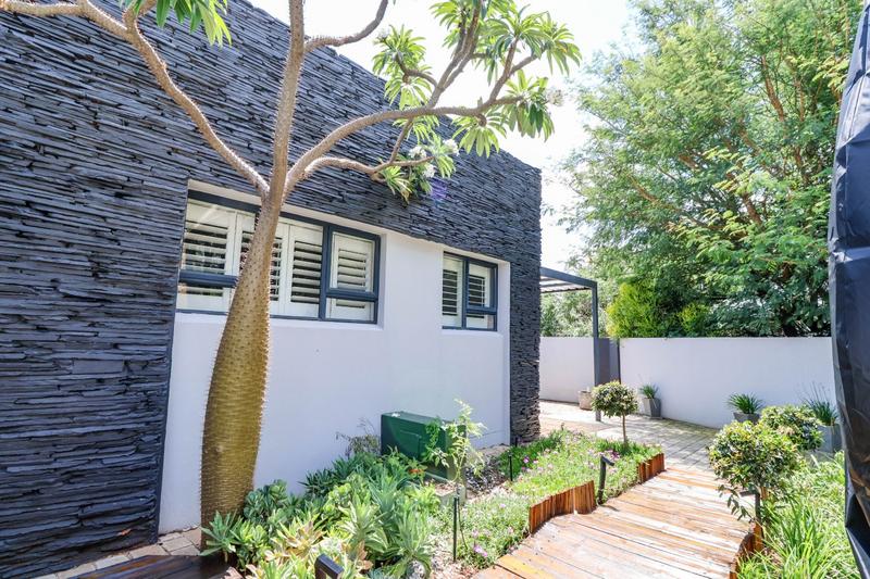 3 Bedroom Property for Sale in Copperleaf Estate Gauteng