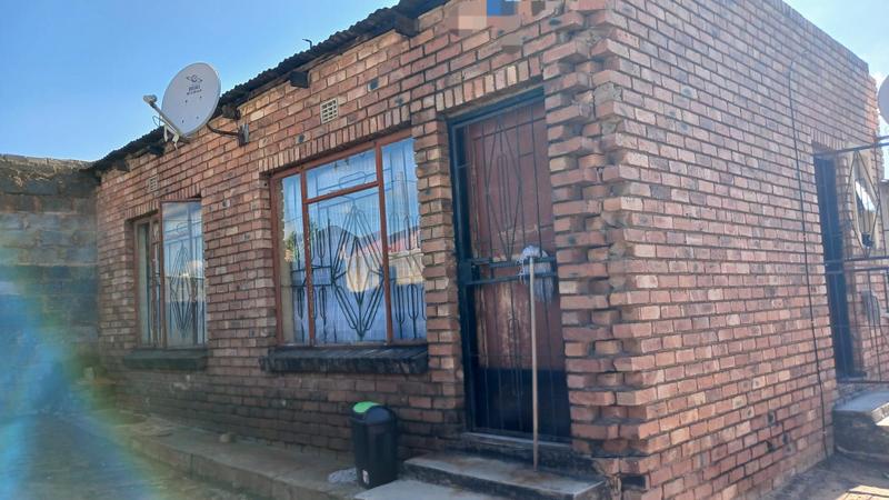 8 Bedroom Property for Sale in Ebony Park Gauteng