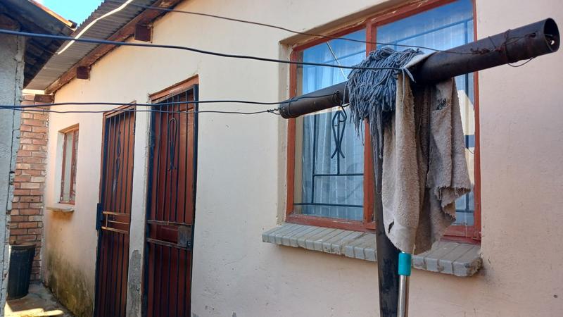 8 Bedroom Property for Sale in Ebony Park Gauteng