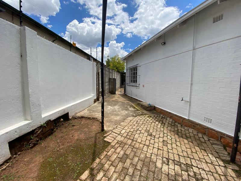 To Let 10 Bedroom Property for Rent in Auckland Park Gauteng