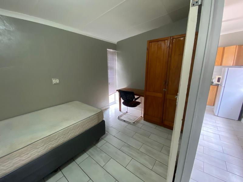 To Let 10 Bedroom Property for Rent in Auckland Park Gauteng