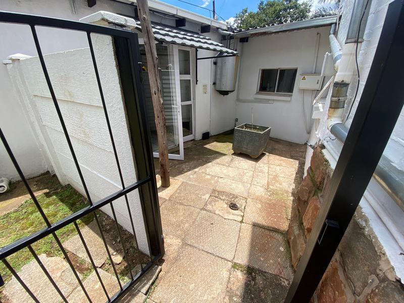 To Let 1 Bedroom Property for Rent in Auckland Park Gauteng