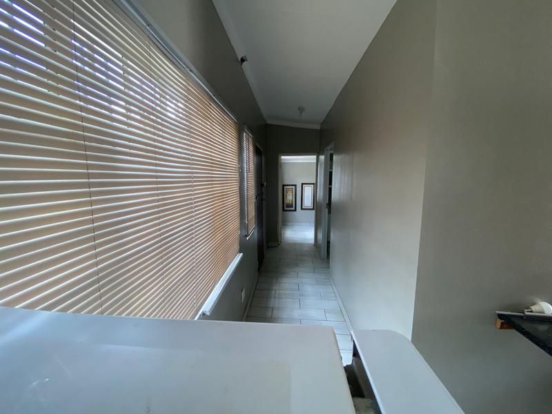 To Let 1 Bedroom Property for Rent in Auckland Park Gauteng