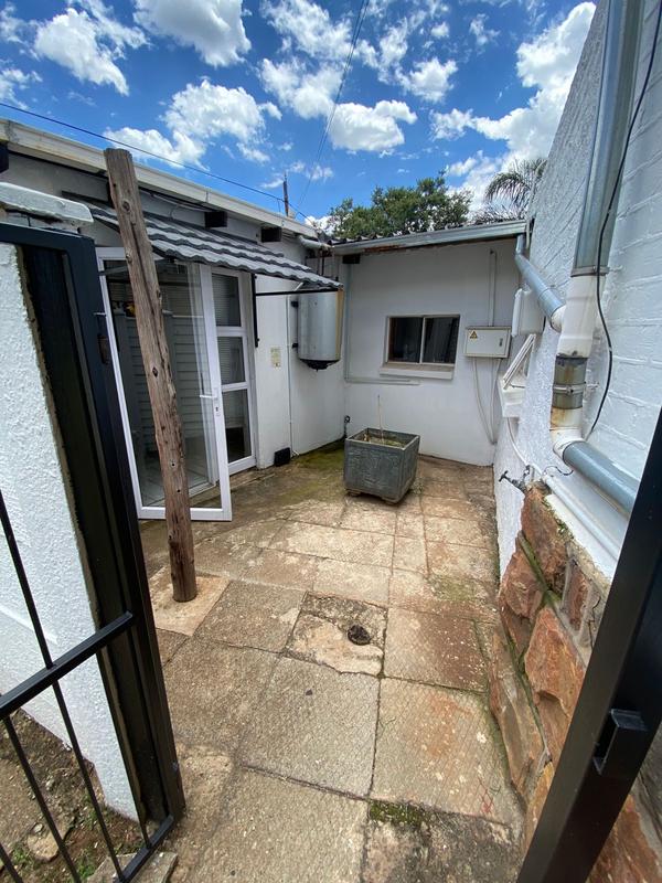 To Let 1 Bedroom Property for Rent in Auckland Park Gauteng