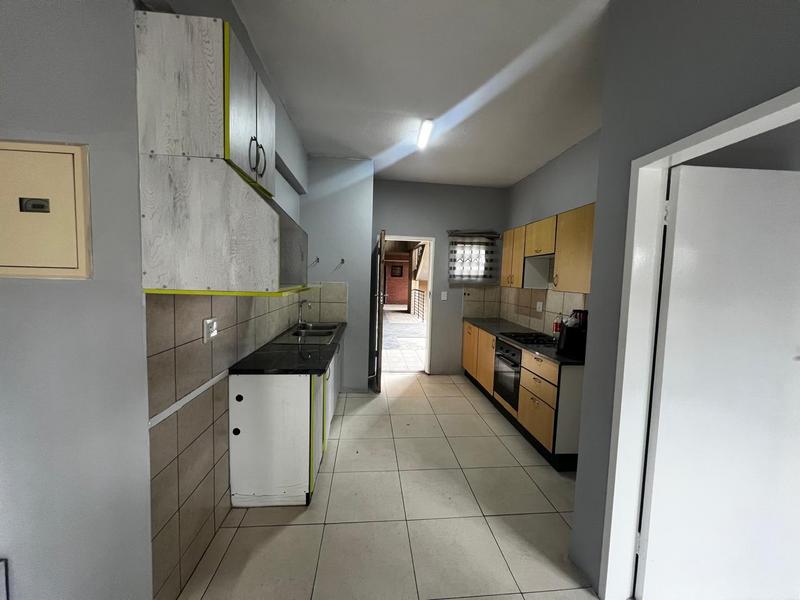 To Let 2 Bedroom Property for Rent in Auckland Park Gauteng
