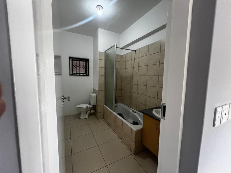 To Let 2 Bedroom Property for Rent in Auckland Park Gauteng