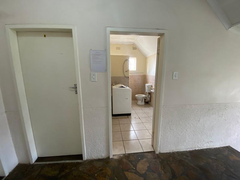 To Let 1 Bedroom Property for Rent in Auckland Park Gauteng