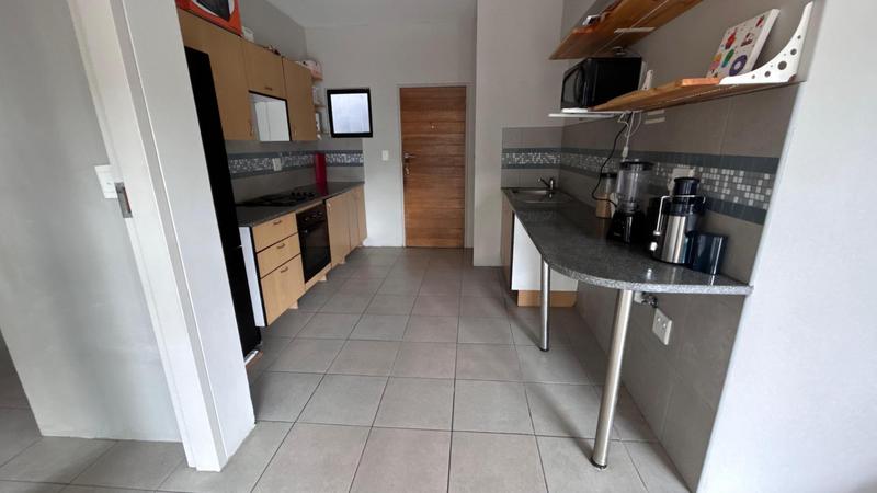 To Let 2 Bedroom Property for Rent in Auckland Park Gauteng