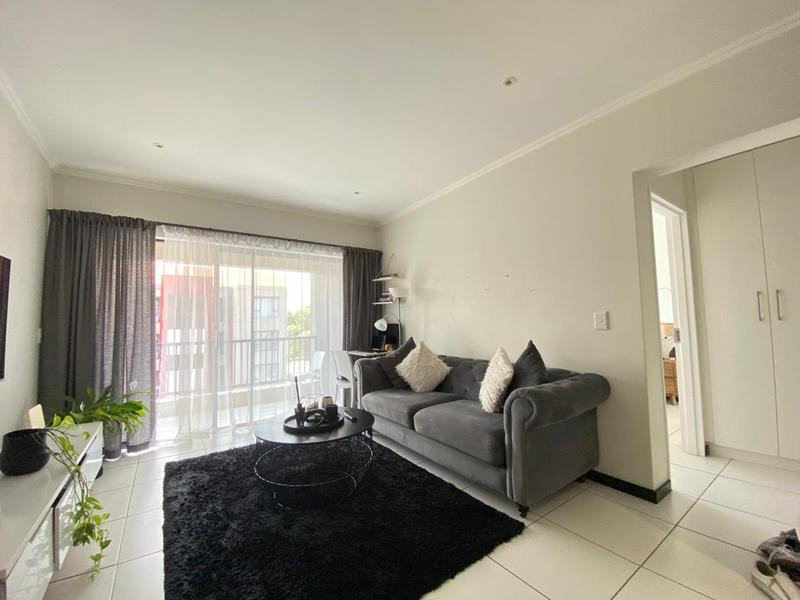 1 Bedroom Property for Sale in Lonehill Gauteng