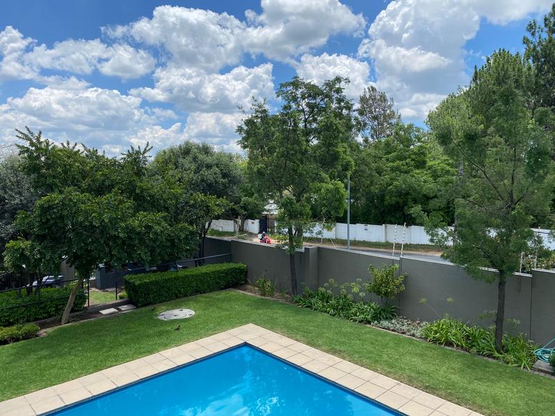 1 Bedroom Property for Sale in Lonehill Gauteng
