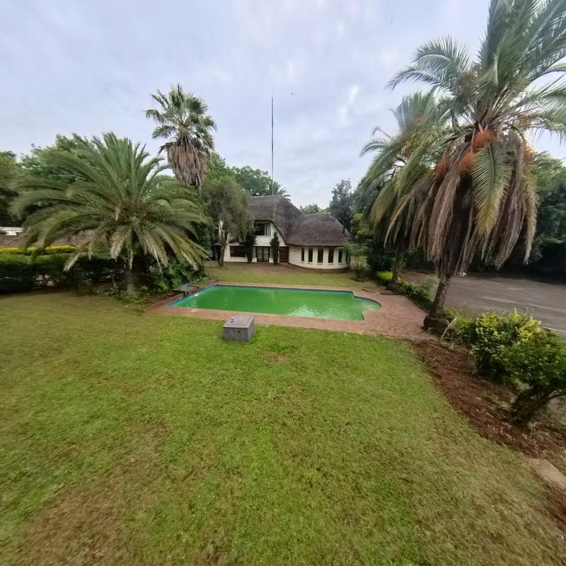 To Let 5 Bedroom Property for Rent in Buccleuch Gauteng