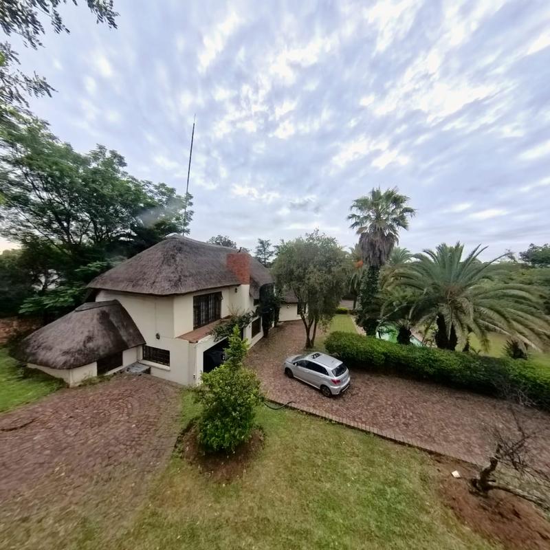 To Let 5 Bedroom Property for Rent in Buccleuch Gauteng