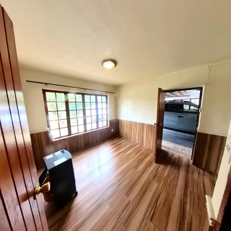 To Let 5 Bedroom Property for Rent in Buccleuch Gauteng