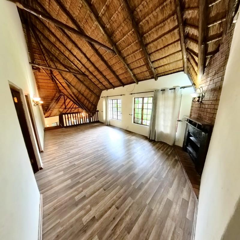 To Let 5 Bedroom Property for Rent in Buccleuch Gauteng