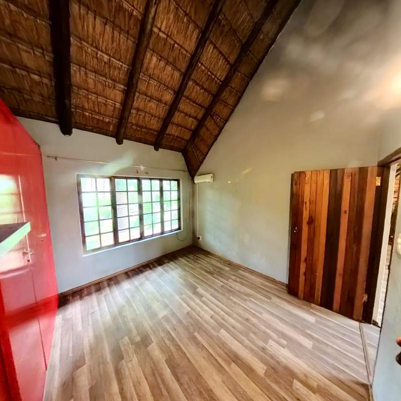 To Let 5 Bedroom Property for Rent in Buccleuch Gauteng