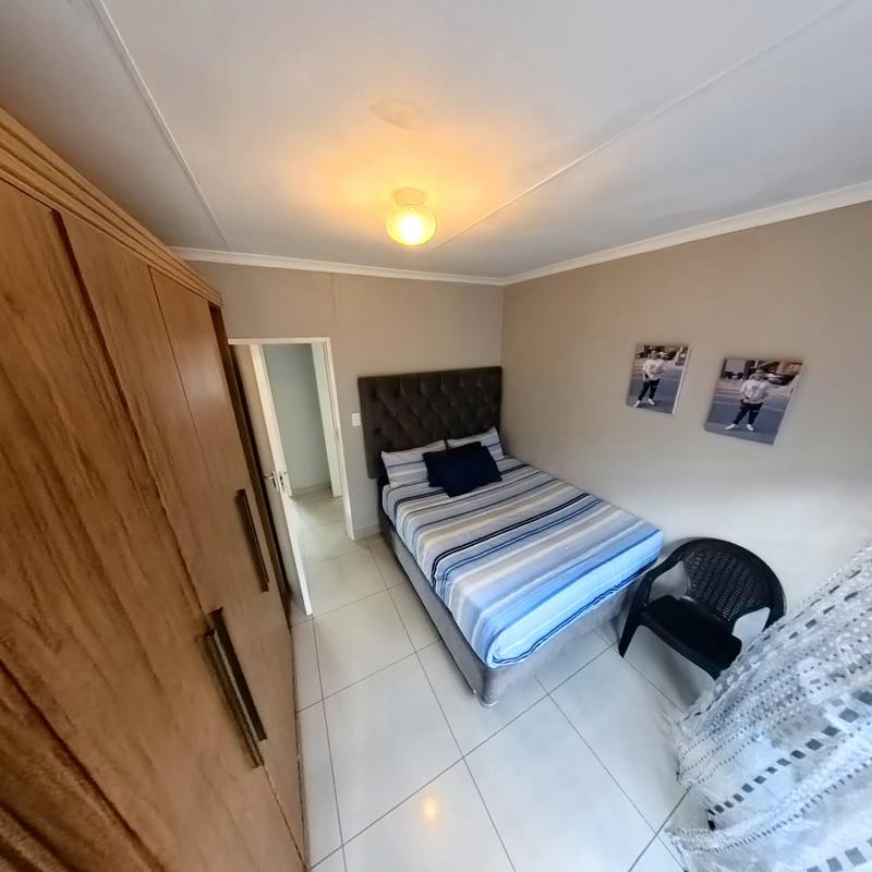 3 Bedroom Property for Sale in Clayville Gauteng