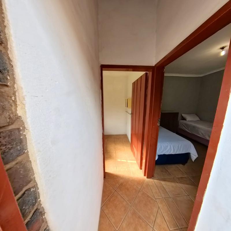 3 Bedroom Property for Sale in Clayville Gauteng