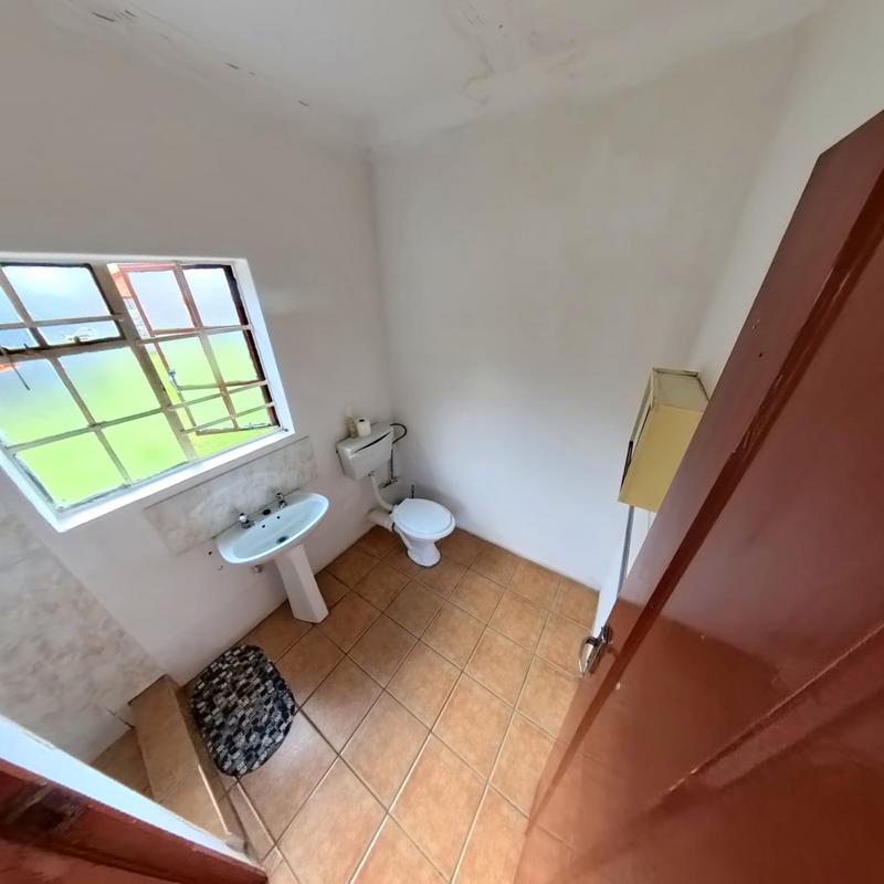 3 Bedroom Property for Sale in Clayville Gauteng