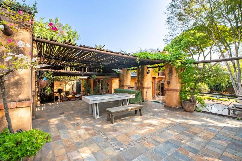 5 Bedroom Property for Sale in Waterkloof A H Gauteng