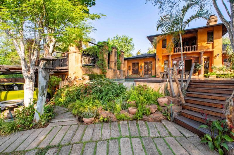 5 Bedroom Property for Sale in Waterkloof A H Gauteng