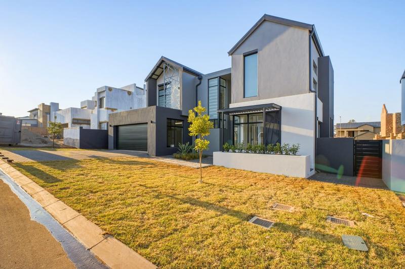 4 Bedroom Property for Sale in Fountainbrook Estate Gauteng