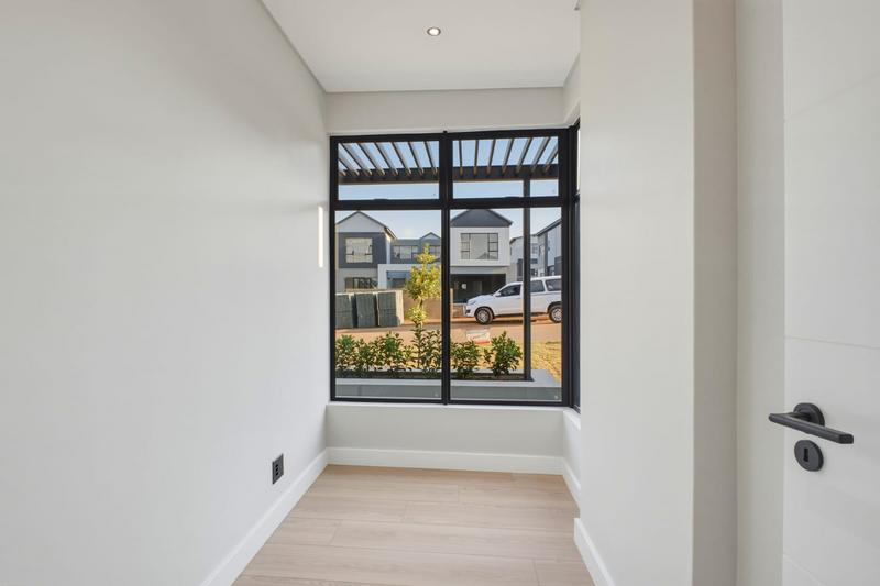 4 Bedroom Property for Sale in Fountainbrook Estate Gauteng