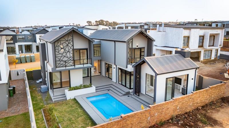 4 Bedroom Property for Sale in Fountainbrook Estate Gauteng