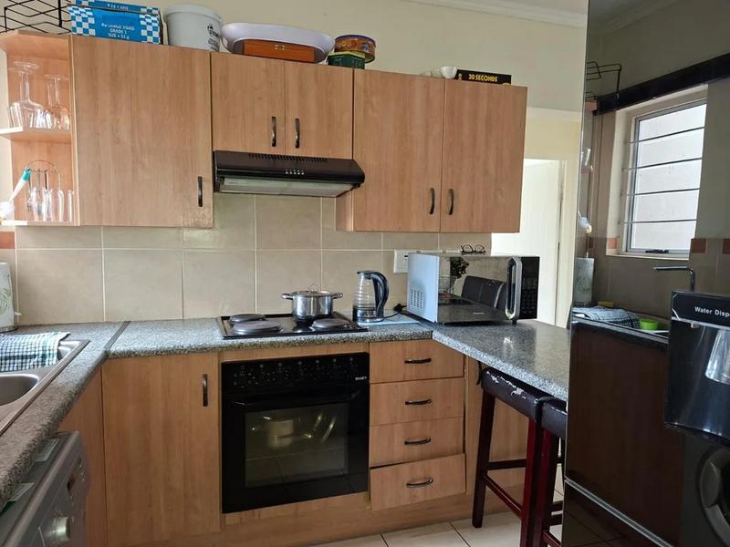 2 Bedroom Property for Sale in Meredale Gauteng