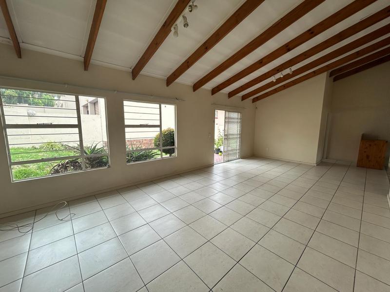 To Let 3 Bedroom Property for Rent in Halfway Gardens Gauteng