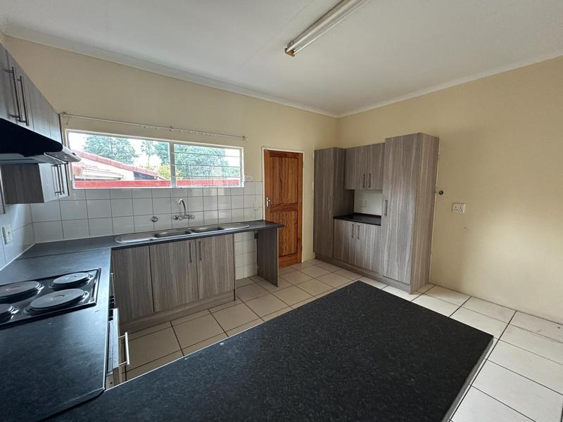 To Let 3 Bedroom Property for Rent in Halfway Gardens Gauteng