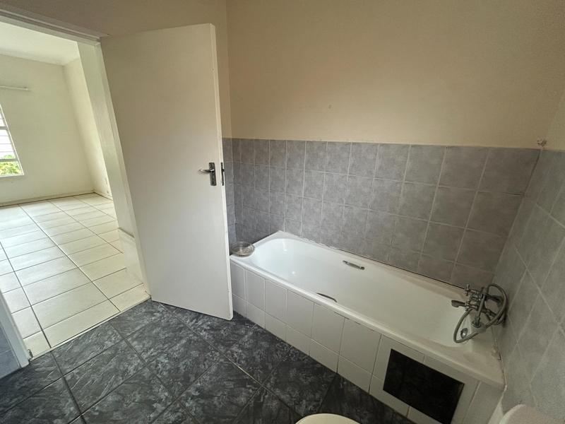 To Let 3 Bedroom Property for Rent in Halfway Gardens Gauteng