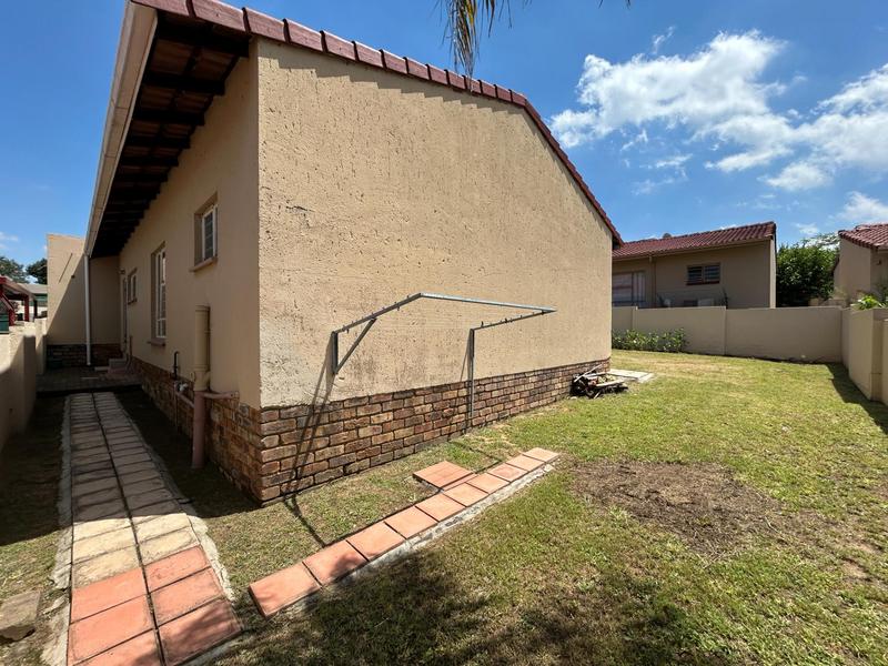 To Let 3 Bedroom Property for Rent in Halfway Gardens Gauteng