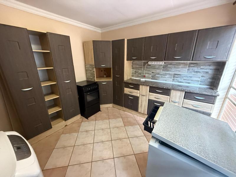 To Let 3 Bedroom Property for Rent in Rooihuiskraal Gauteng