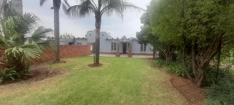 To Let 2 Bedroom Property for Rent in Knopjeslaagte Gauteng