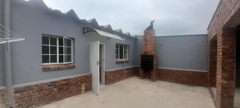 To Let 2 Bedroom Property for Rent in Knopjeslaagte Gauteng