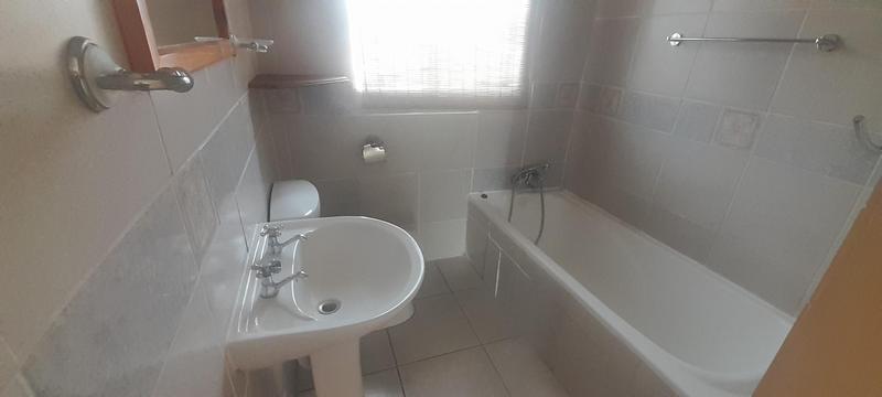 To Let 2 Bedroom Property for Rent in Knopjeslaagte Gauteng