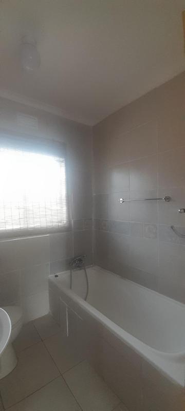 To Let 2 Bedroom Property for Rent in Knopjeslaagte Gauteng