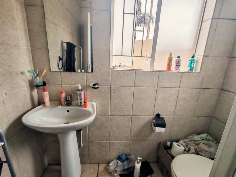 To Let 3 Bedroom Property for Rent in Amberfield Gauteng