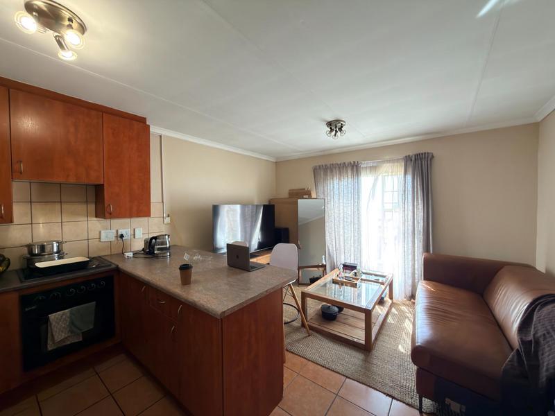 1 Bedroom Property for Sale in Halfway House Gauteng