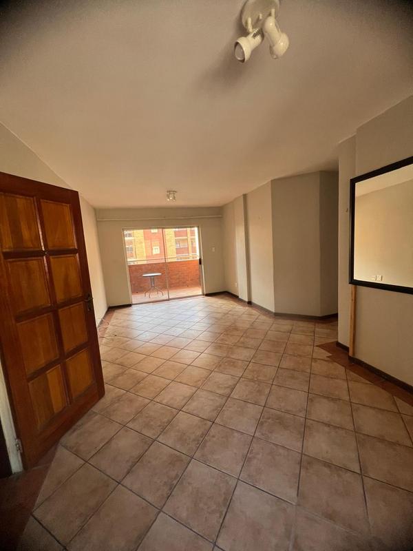 2 Bedroom Property for Sale in Die Hoewes Gauteng