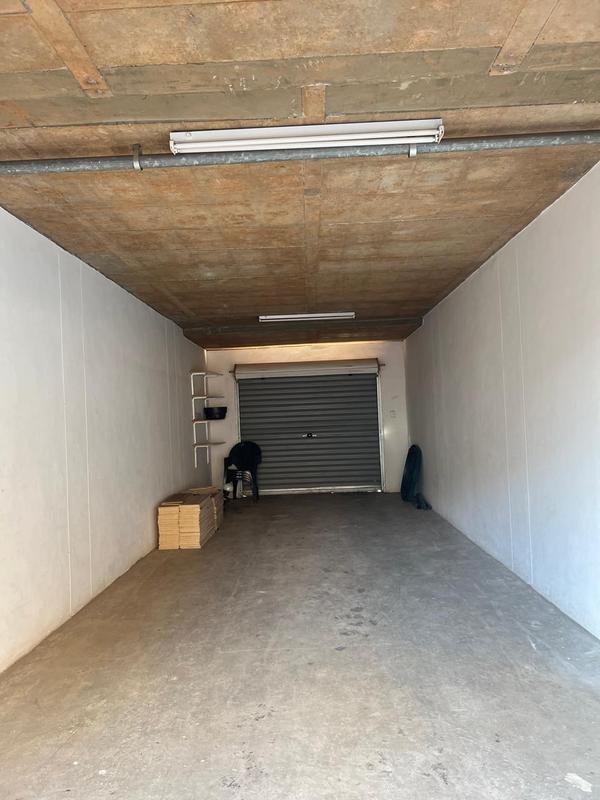 2 Bedroom Property for Sale in Die Hoewes Gauteng