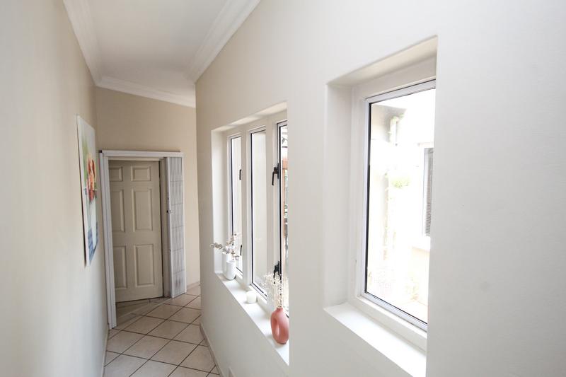 3 Bedroom Property for Sale in Highveld Gauteng